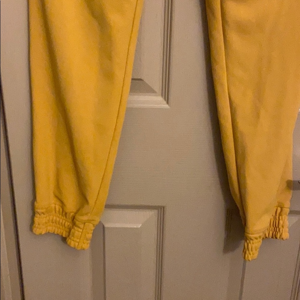 Pants - Picture 4 of 6